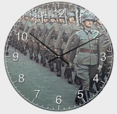 Wanduhr aus Glas - Parade Wanduhr aus Glas - Parade