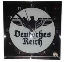 Standuhr aus Glas - Deutsches Herz Standuhr aus Glas - Deutsches Herz