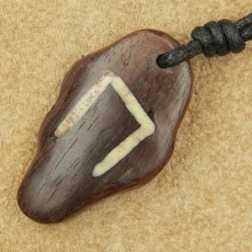 Holzanhänger - Rune - Uruz Holzanhänger - Rune - Uruz