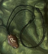 Holzanhänger - Rune - Raidho Holzanhänger - Rune - Raidho